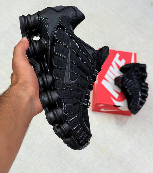 shox R12
